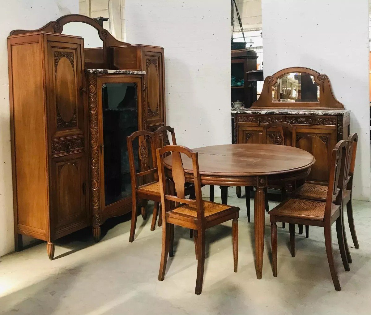 Finely Carved Art Deco Solid Walnut Dining Room. 20th Century.-photo-3