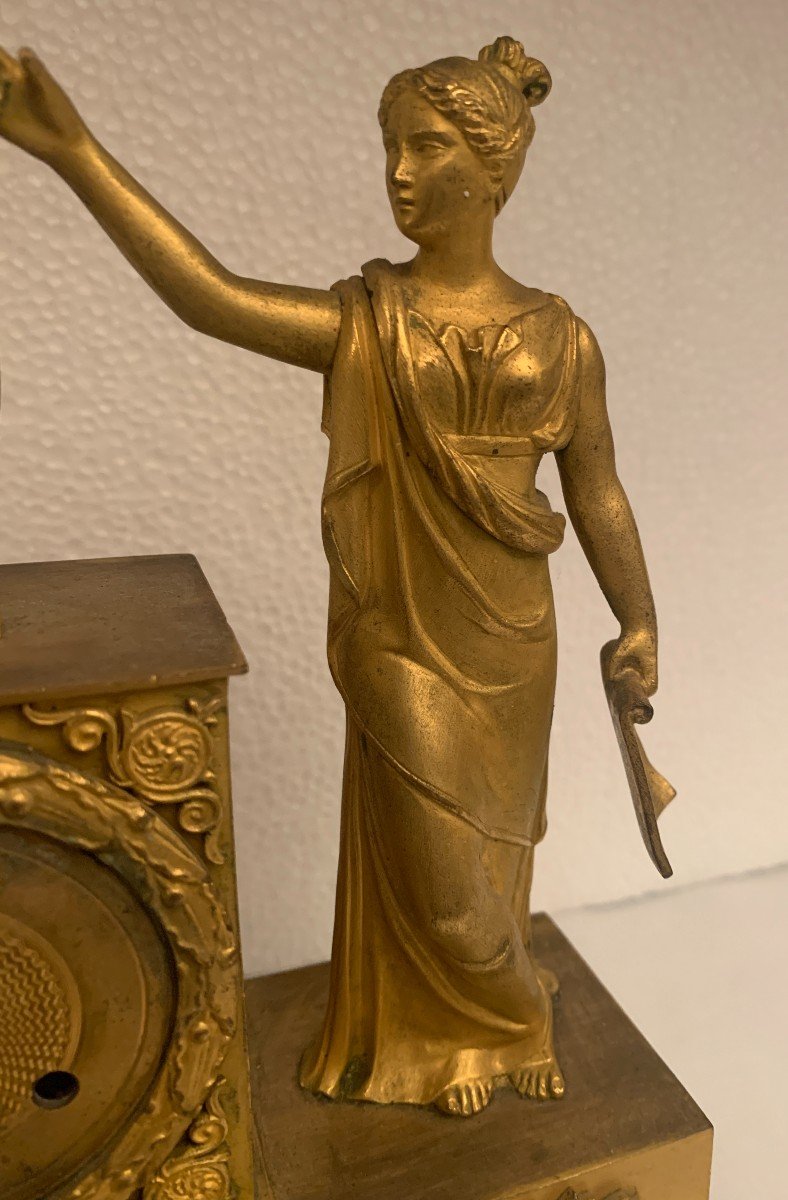 Pendulette De Style Restauration En Bronze Doré XIX Siècle-photo-2