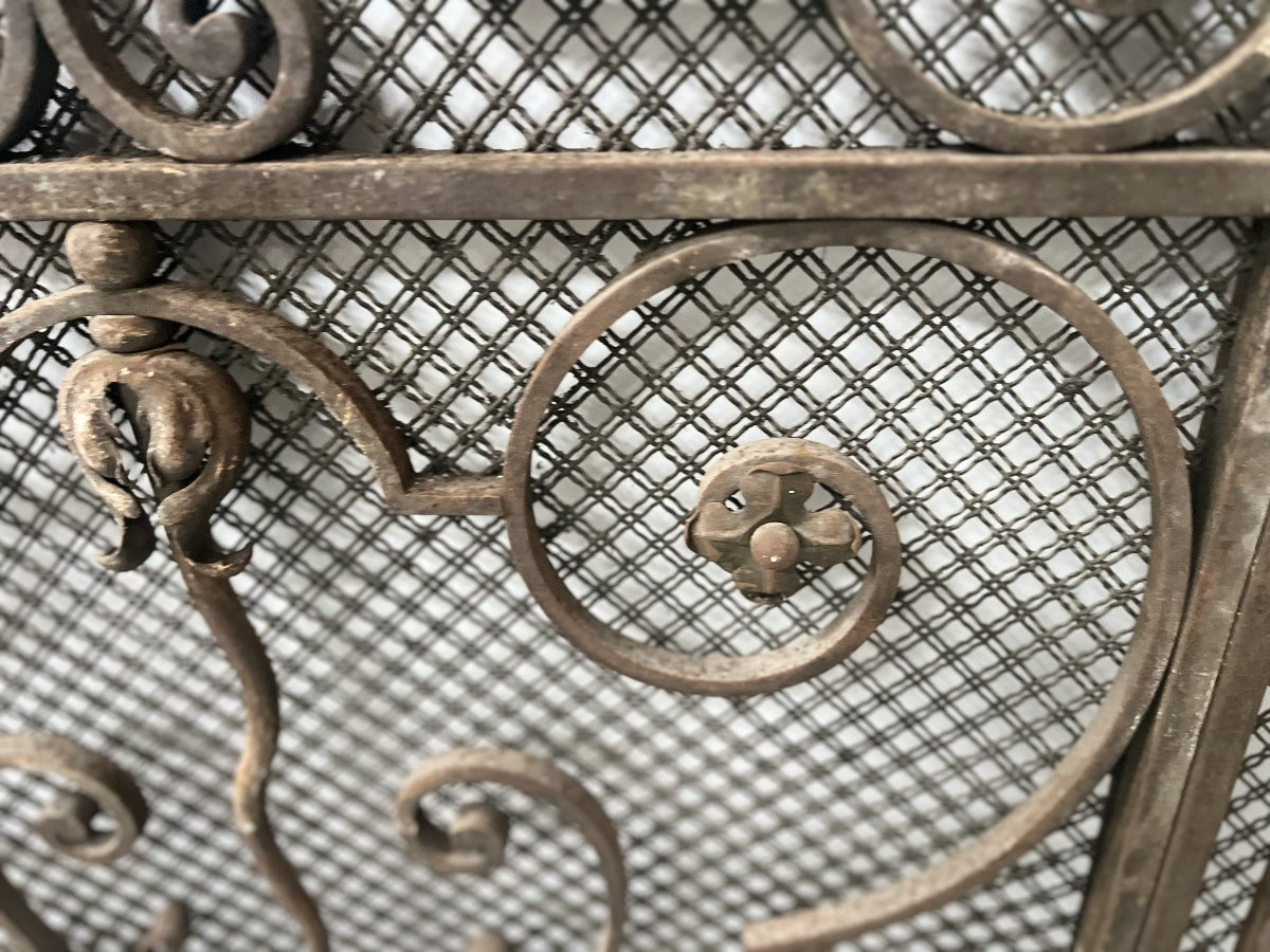20th Century Hammered Wrought Iron Grille-photo-6