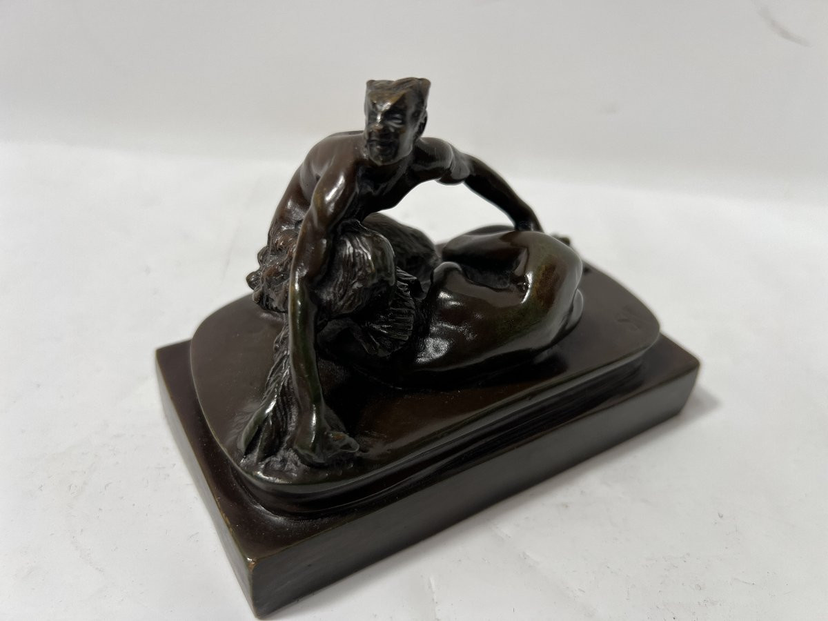 Bronze érotique a patine brune signée "S.M " XIX siècle-photo-2