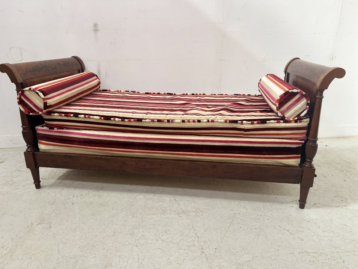Banquette lit de repos de style Louis XVI en acajou XIX siècle-photo-2