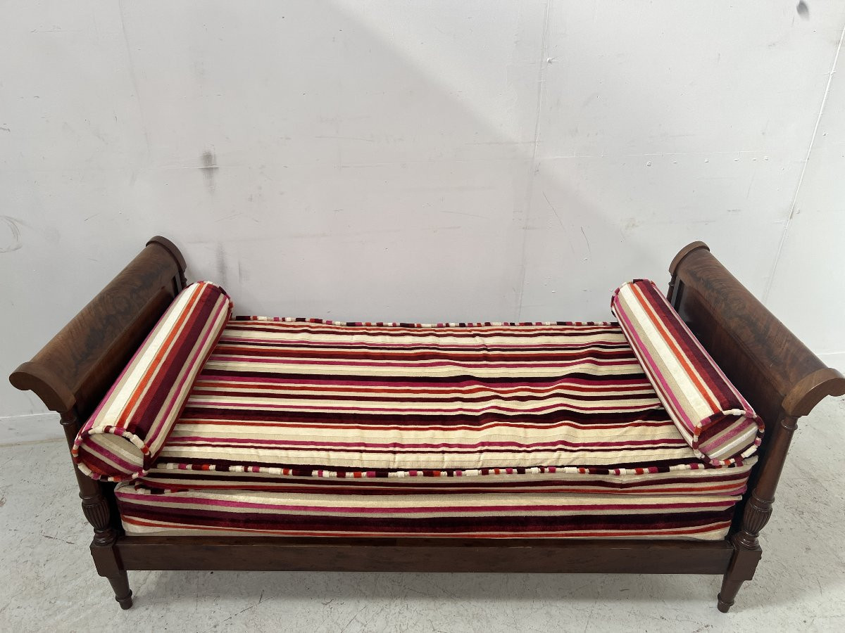 Banquette lit de repos de style Louis XVI en acajou XIX siècle-photo-3