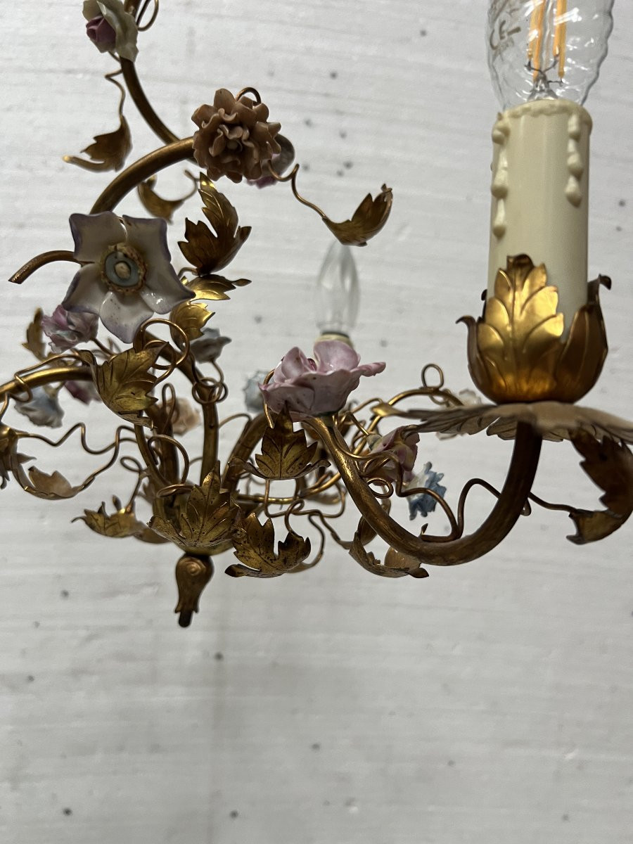 Louis XVI Style Chandelier In Gilded Metal And Porcelain Flowers, 20th Century-photo-7