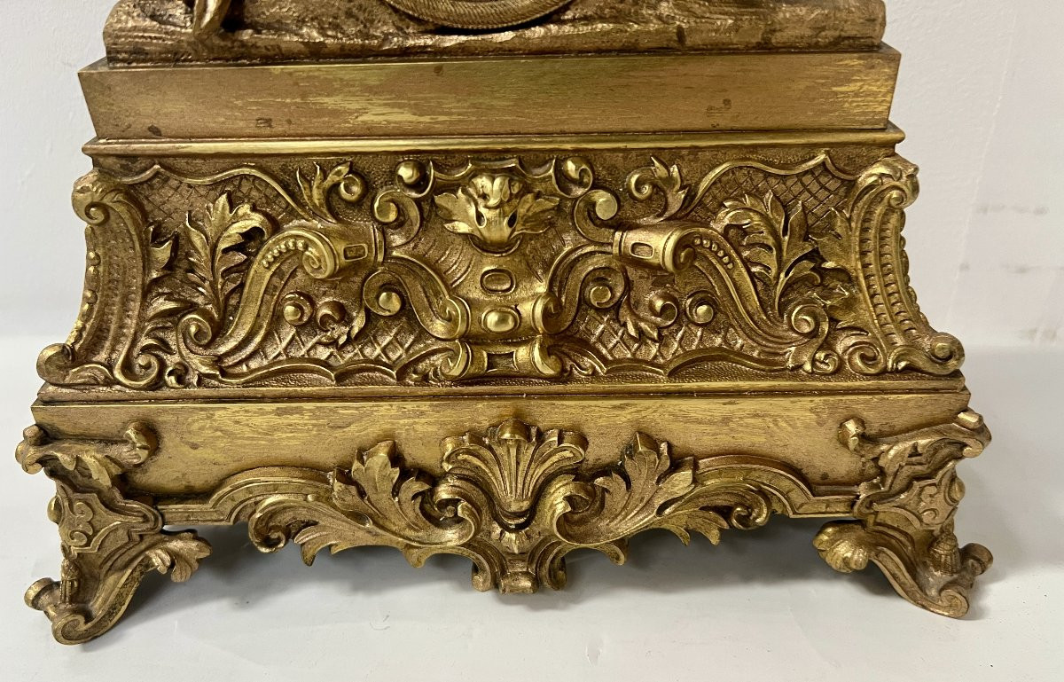 Pendule Romantique en bronze doré XIX siècle-photo-3