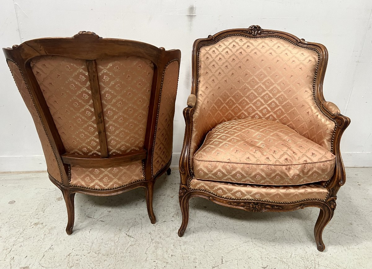 Paire de bergères de style Louis XV en bois naturel  XX siècle-photo-1