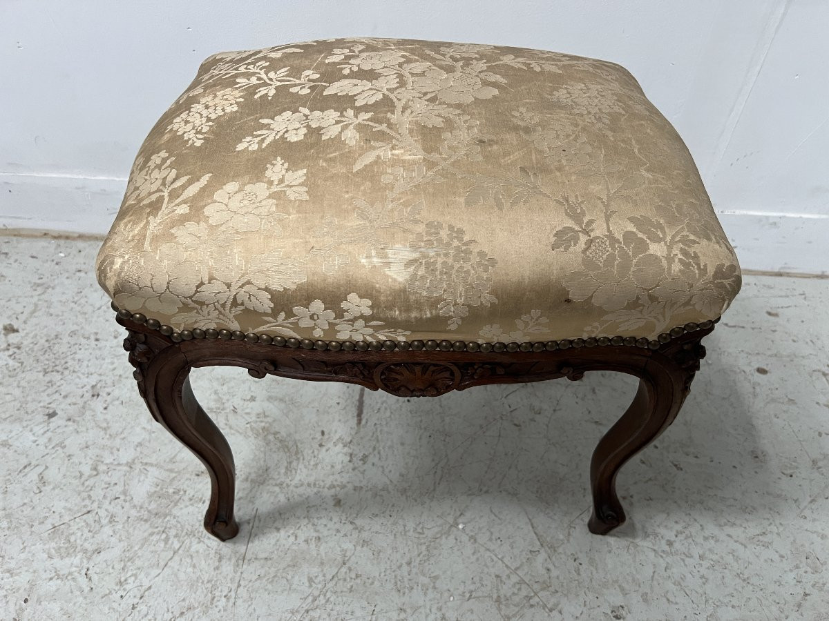 Tabouret de style Louis XV en noyer massif XX siècle-photo-4