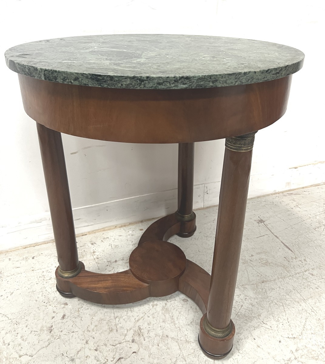 Round Empire-style Side Table In Mahogany And Veneer, 20th Century