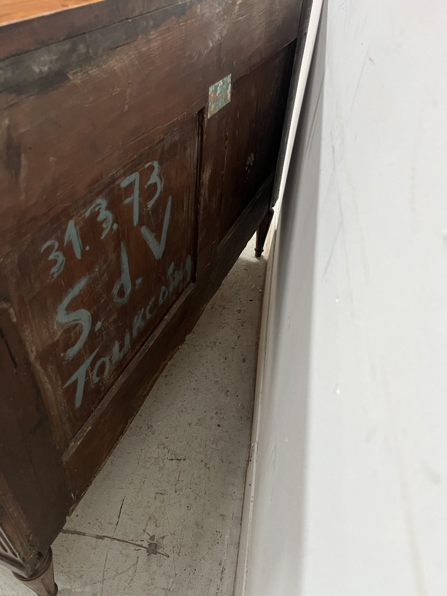 Commode de style Lois XVI en acajou Dessus de marbre gris veiné XIX siècle-photo-1