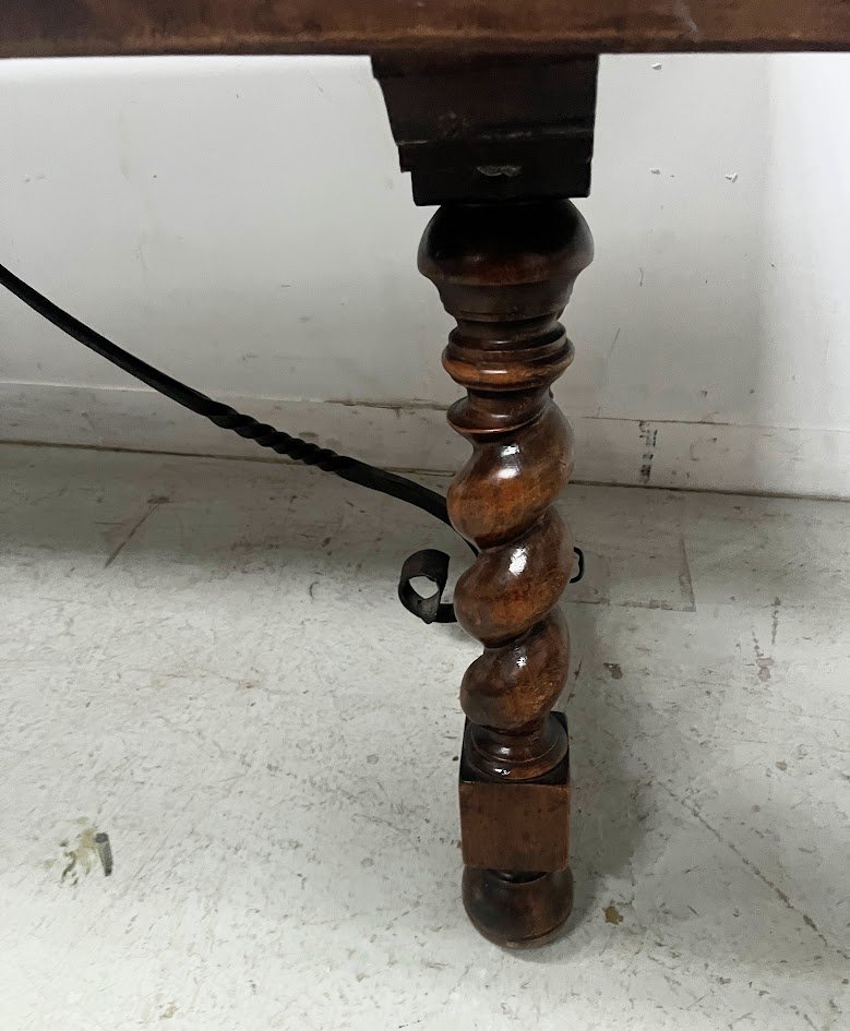 Monastery Table With Twisted Legs In Solid Walnut, 19th Century-photo-3