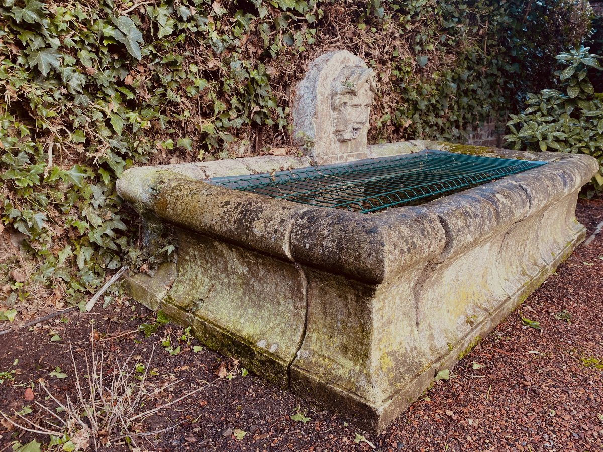 19th-century Stone Fountain And Outdoor Basin-photo-7