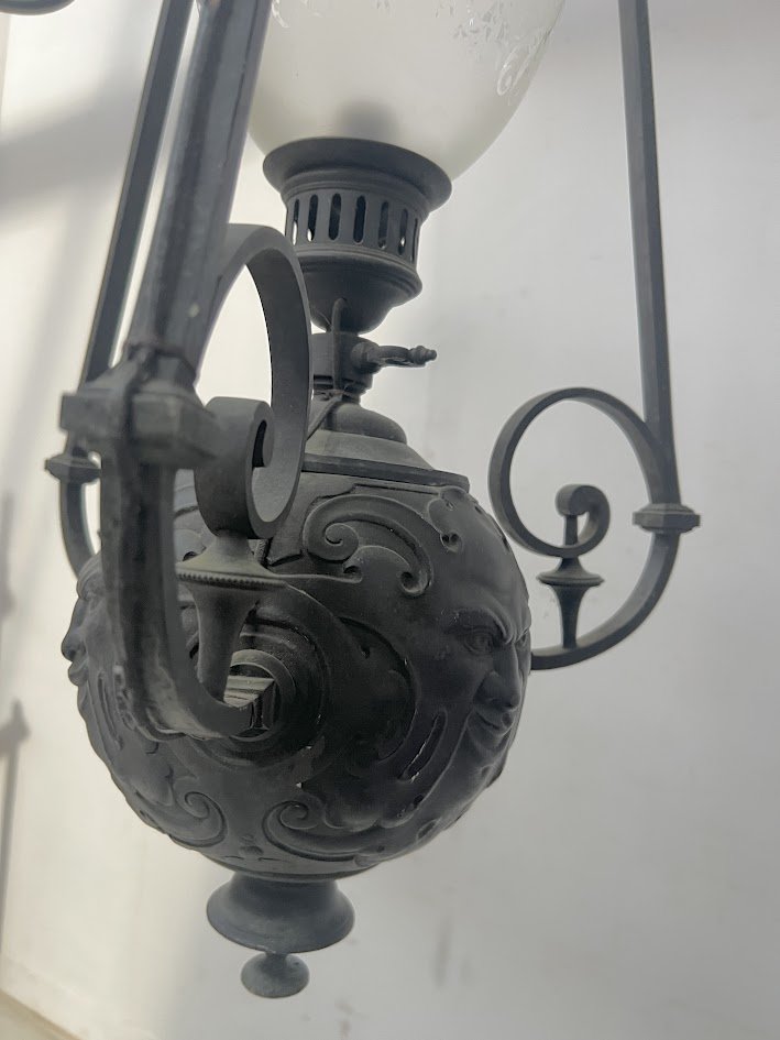 Paire de lustres boules en bronze patiné XIX siècle-photo-1