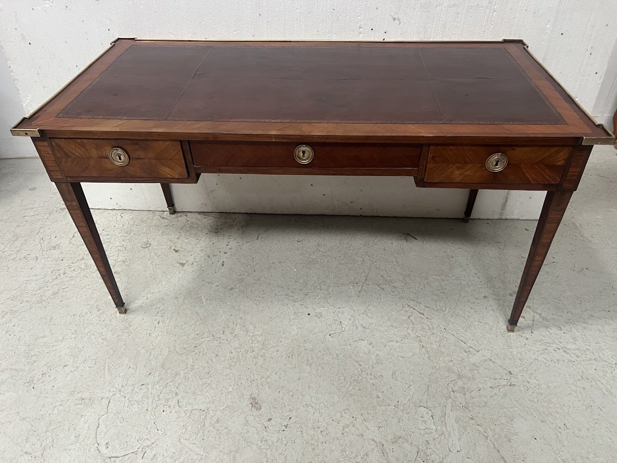 Bureau plat Louis XVI en placage d'acajou et bois de rose XVIII siècle-photo-2