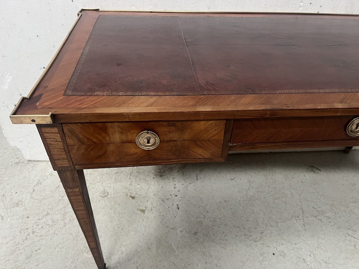 Bureau plat Louis XVI en placage d'acajou et bois de rose XVIII siècle-photo-5