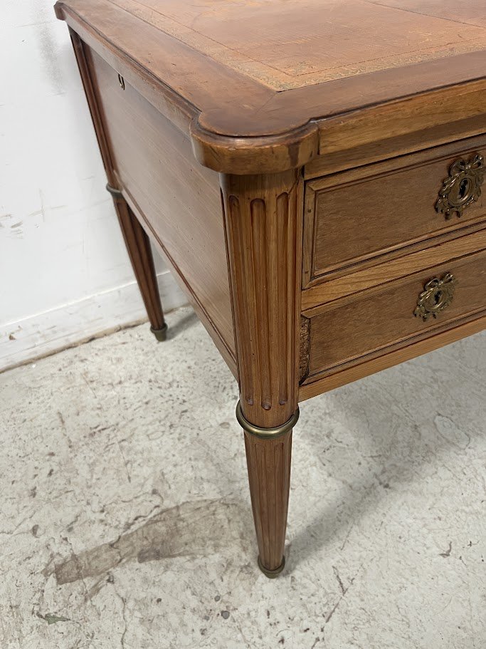Bureau de style Louis XVI en bois de noyer Fin du XIX siècle-photo-7
