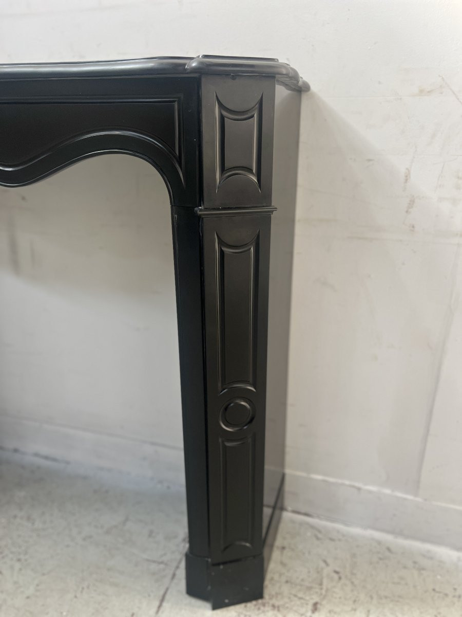Louis XV Model Pompadour Mantel Black Speckled Marble XX Century-photo-3