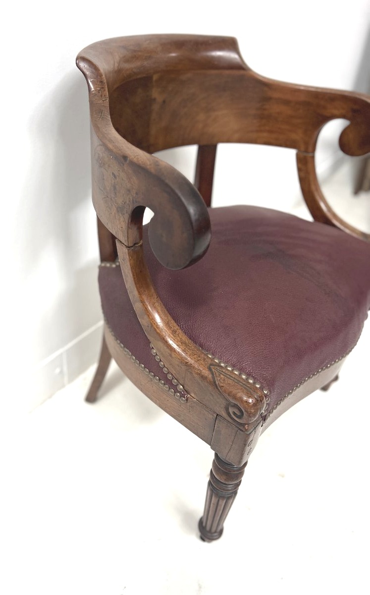 Fauteuil de bureau de style Empire en acajou et placage XIX siècle-photo-3