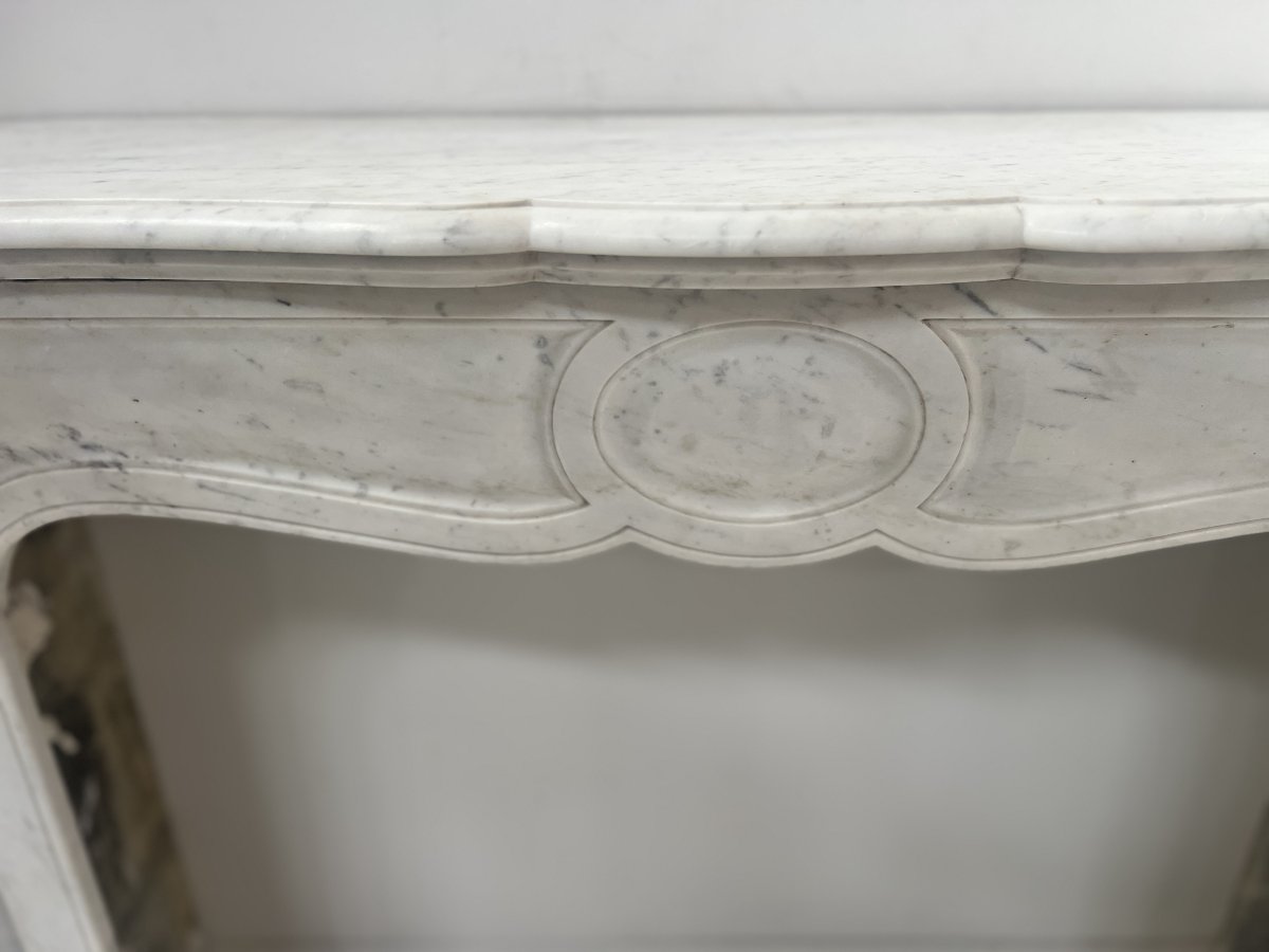Cheminée de style Louis XV Model Pompadour Marbre blanc de Carrare XX siècle-photo-2
