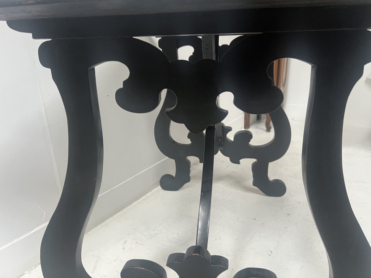 19th-century Spanish Ceremonial Table In Blackened Wood With A Marquetry Top-photo-8