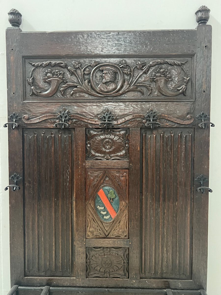 Porte manteaux de style Renaissance en chene massif XIX siècle-photo-4