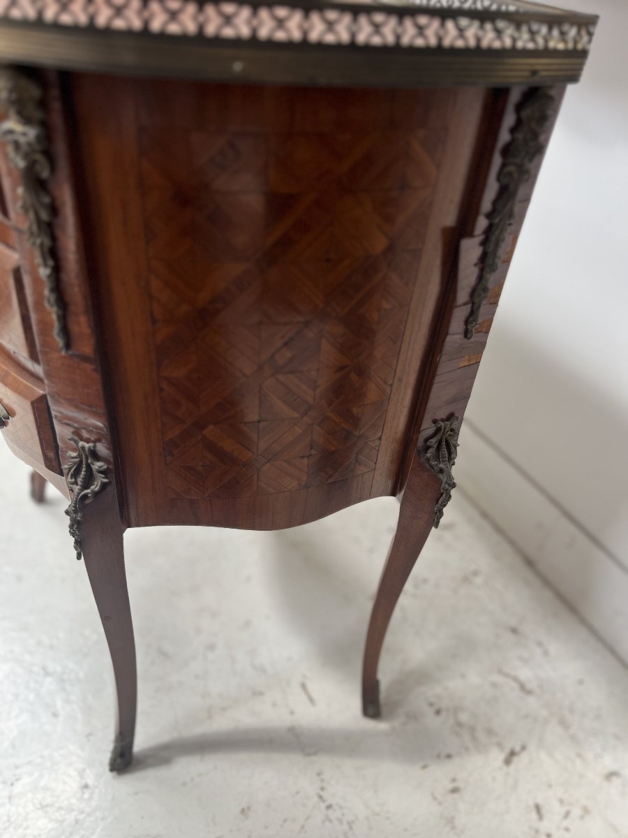 Louis XV-style Half-moon Chest Of Drawers With Cube-pattern Marquetry, 20th Century-photo-4