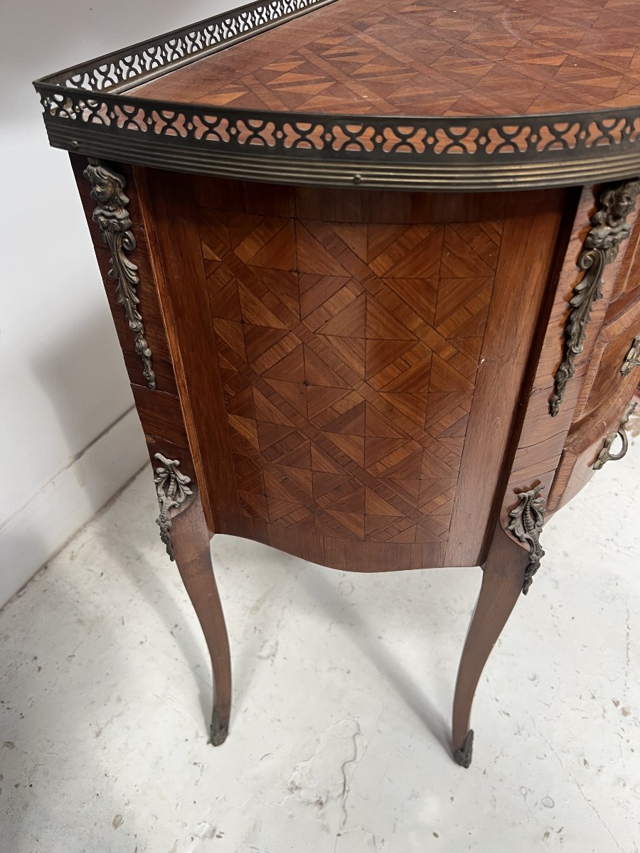 Louis XV-style Half-moon Chest Of Drawers With Cube-pattern Marquetry, 20th Century-photo-2