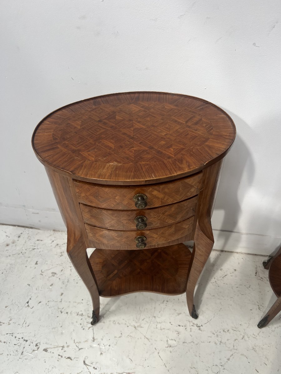 Paire de petites commodes rognons en bois de placage marqueté XX siècle-photo-4
