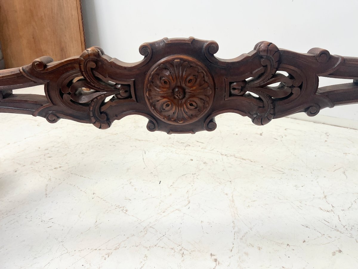20th-century Renaissance-style Dining Table Made Of Carved Solid Wood-photo-4