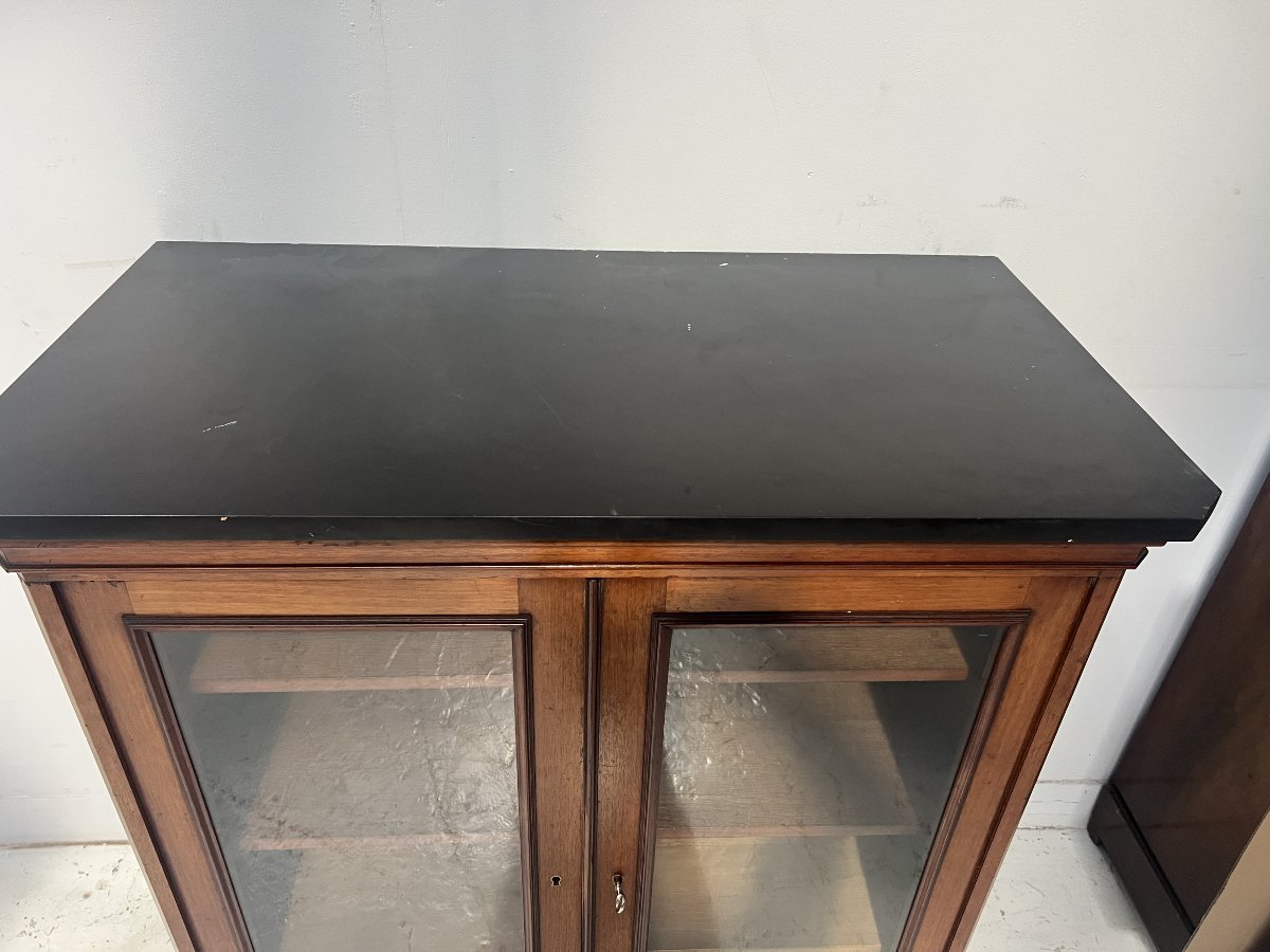 19th-century Mahogany And Veneer Display Cabinet At Counter Height-photo-3