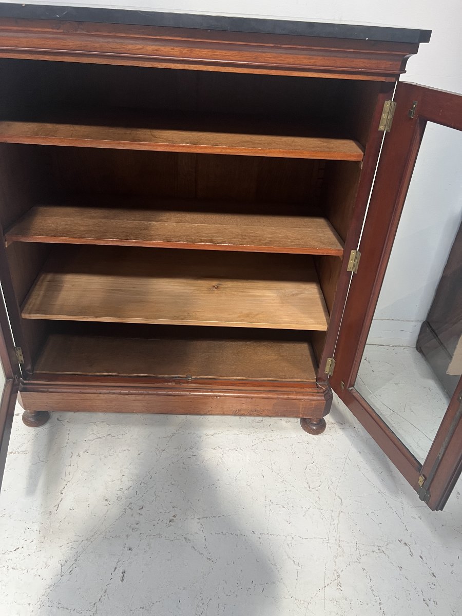 19th-century Mahogany And Veneer Display Cabinet At Counter Height-photo-2