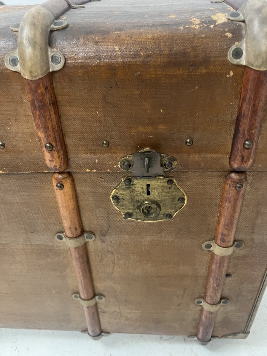 Ancienne malle de voyage a intérieur compartimenté XX siècle-photo-1