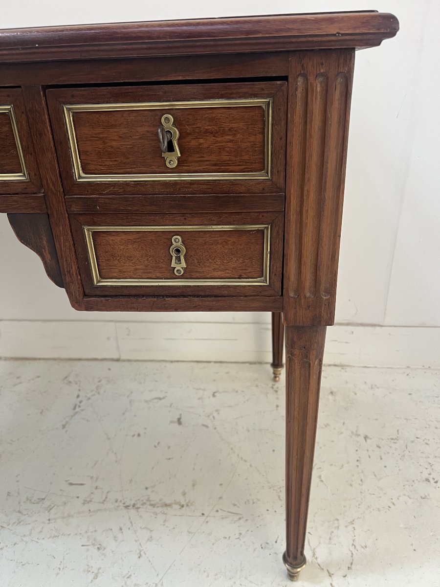 Bureau de style Louis XVI en acajou et placage d'acajou XX siècle-photo-3