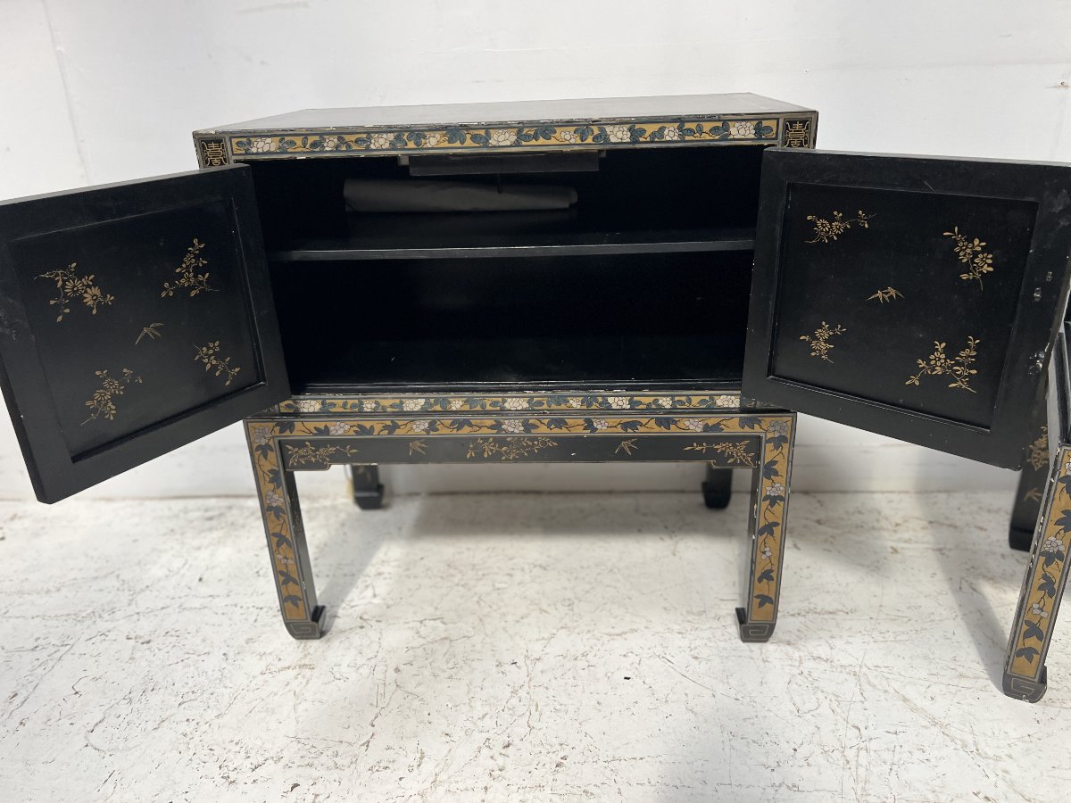 Paire de cabinets sur pieds de style chinoisant XX siècle-photo-7