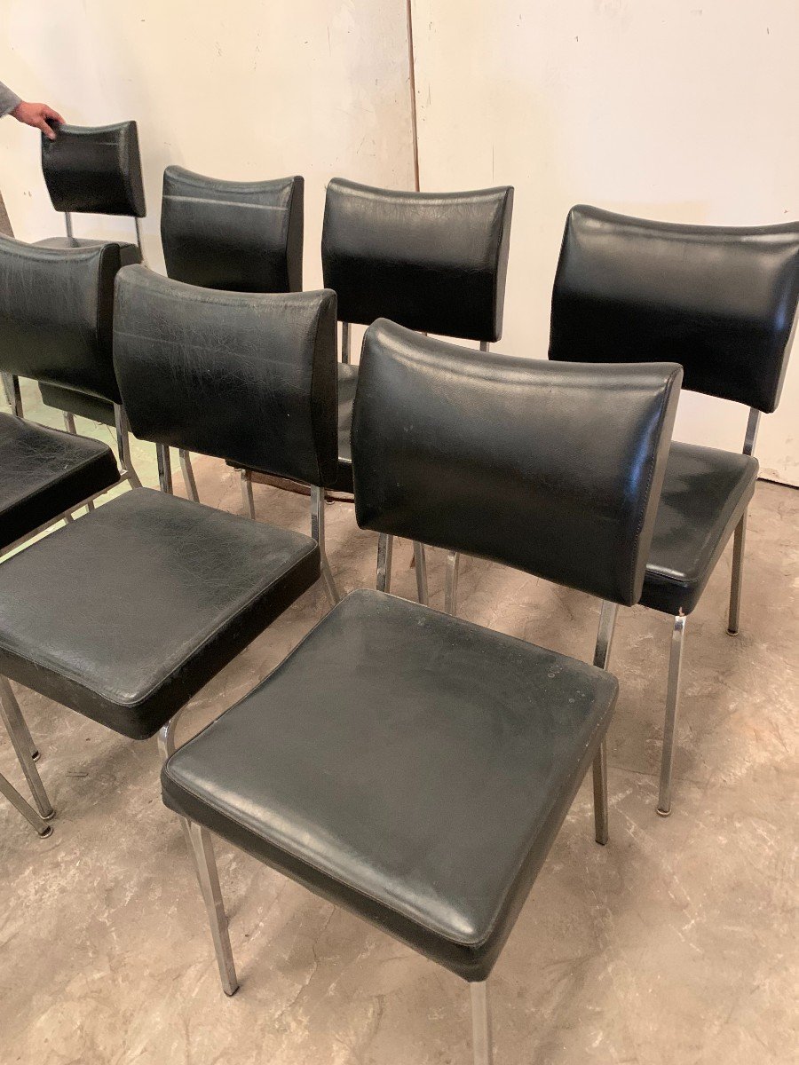 Suite Of Eight Vintage Chairs In Chrome And Faux Leather XX Century-photo-4