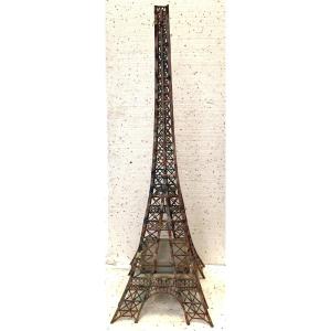 Tour Eiffel En Fer Plat Et Cornières Patinées XX Siècle