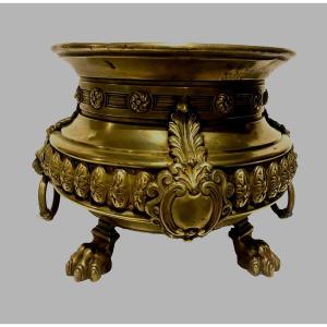 Planter With Claw Feet In Hammered Brass 19th Century