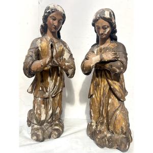 Pair Of Adoring Angels In Carved Polychrome And Gilded Wood 18th Century