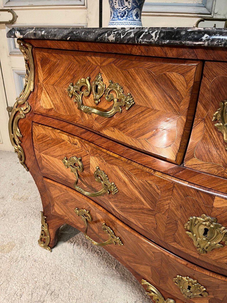 18th Century Marquetry Commode-photo-3