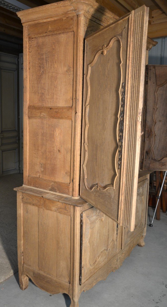 Two-body Bleached Oak Sideboard, 18th Century-photo-1