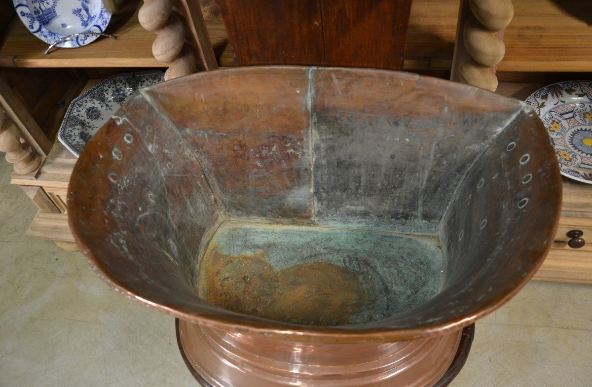 Important Copper Fountain And Its Support, 19th Century Period.-photo-2