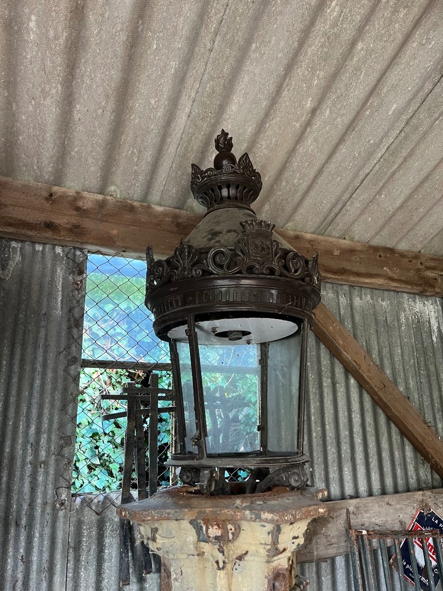 Pair Of Imposing Cast Iron Paris Floor Lamps -photo-4