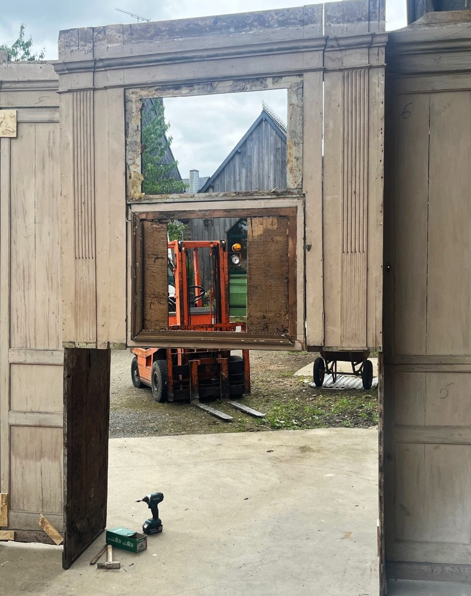 Boiserie en ch&ecirc;ne peint de style Directoire, &eacute;poque milieu XIXe si&egrave;cle-photo-1