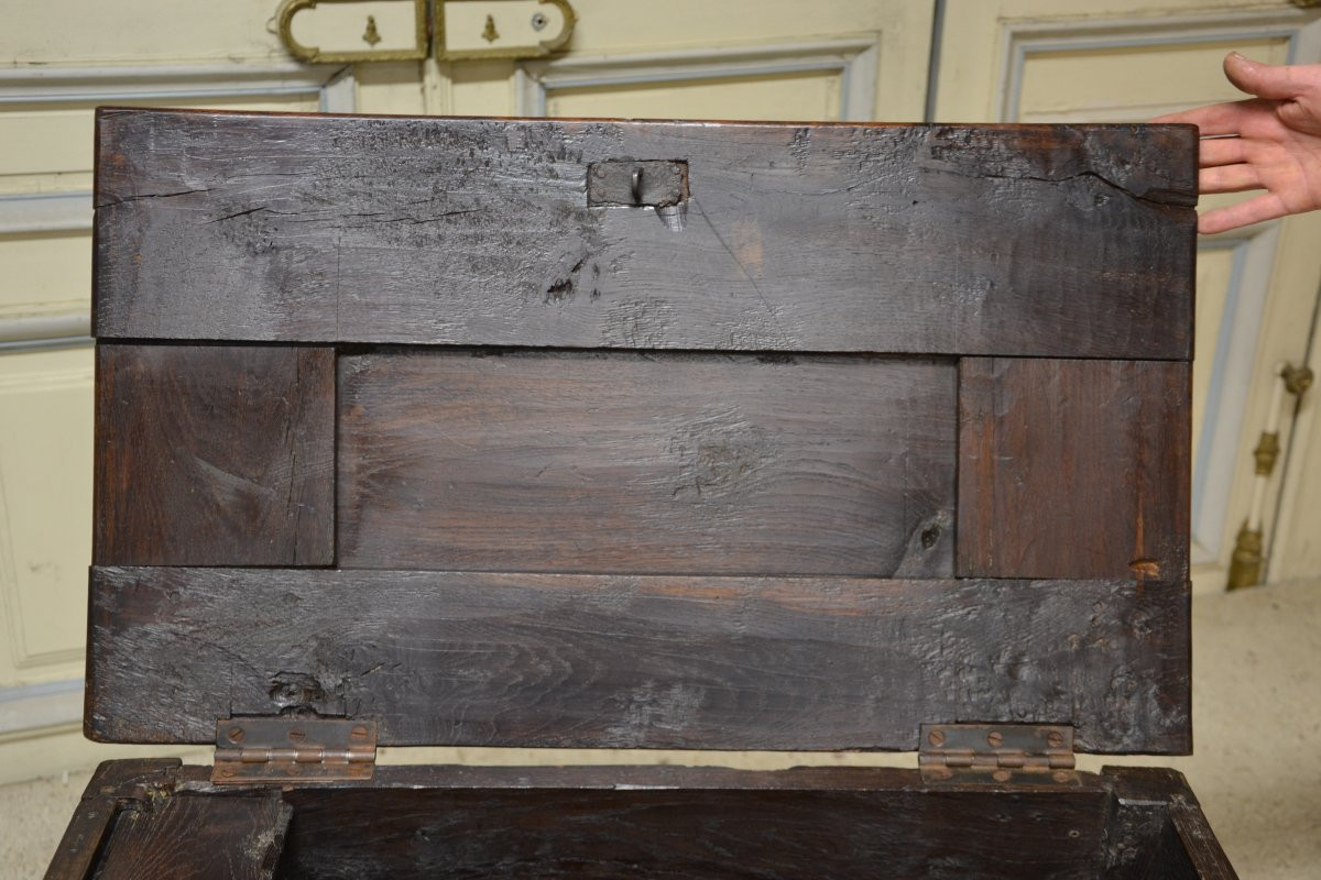 Petit coffre normand en ch&ecirc;ne , Normandie XVIIIe si&egrave;cle-photo-3