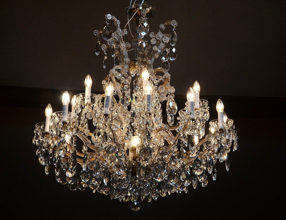 Large Marie Therese Chandelier In Bohemian Crystal-photo-6
