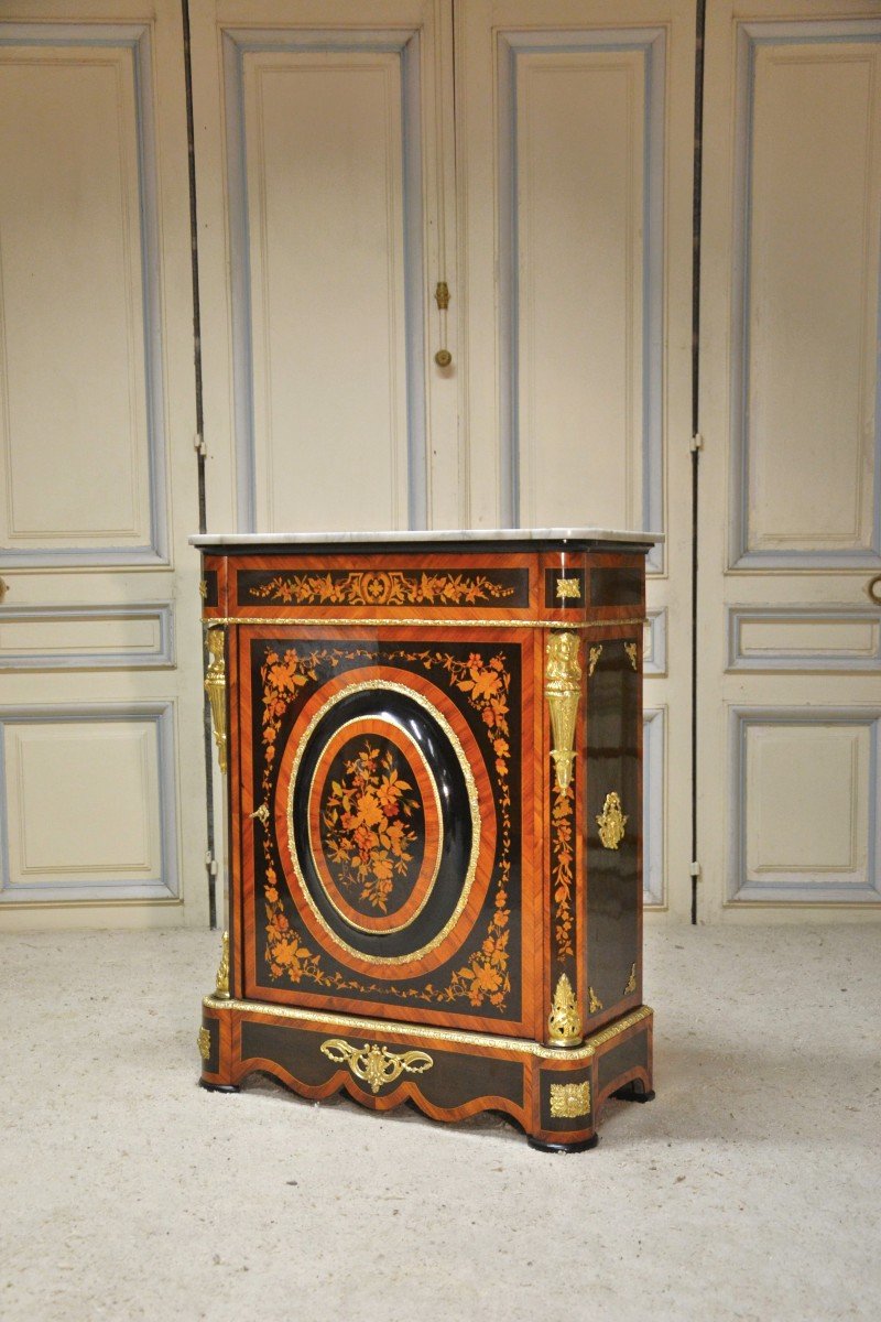 Buffet Niii With Marquetry Decor