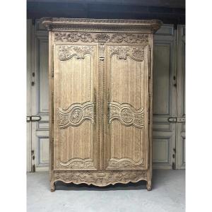 armoire de mariage normande , région de Vire époque 19e siècle