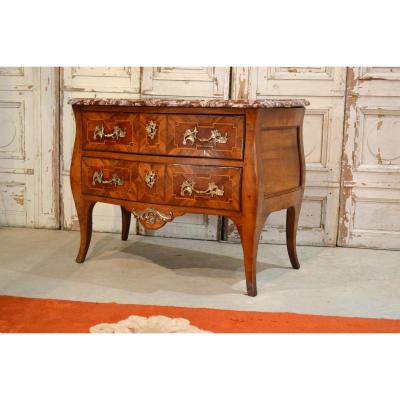 Commode Sauteuse En Marqueterie Époque XVIIIème