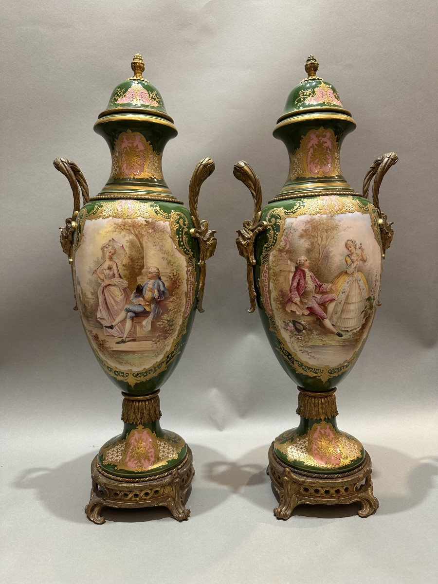 Paire De Vases, en porcelaine de Sèvres 60 cm-photo-3