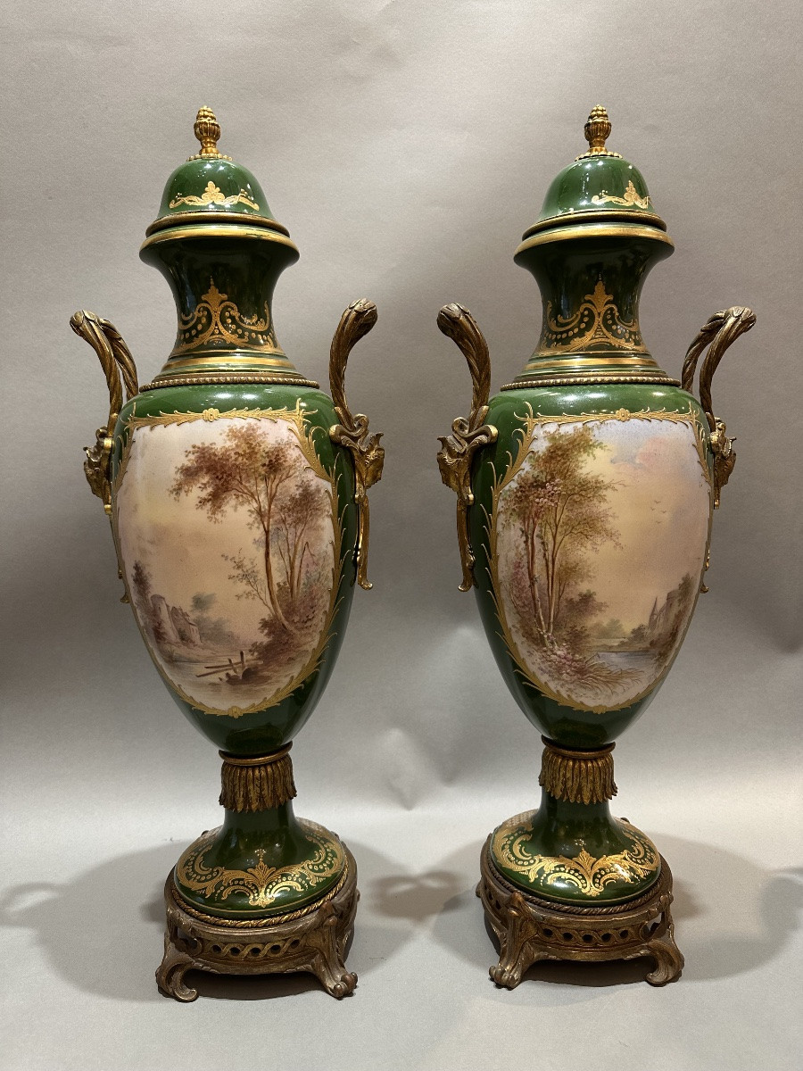 Paire De Vases, en porcelaine de Sèvres 60 cm-photo-3