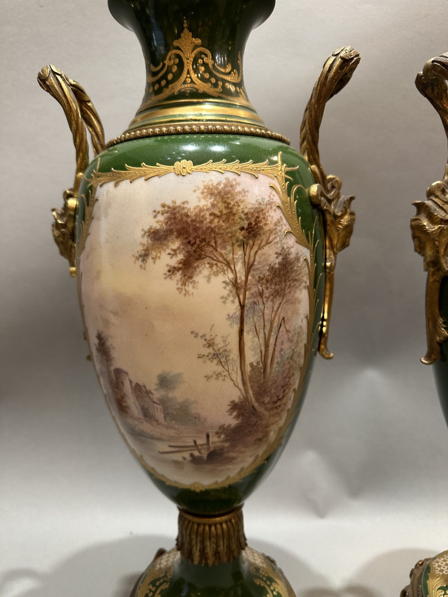 Paire De Vases, en porcelaine de Sèvres 60 cm-photo-4