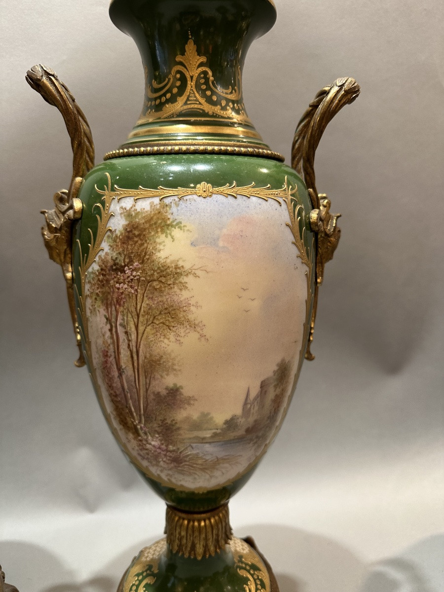 Paire De Vases, en porcelaine de Sèvres 60 cm-photo-5